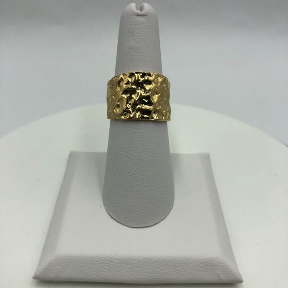 18K Gold Plated Women’s Textured Finger Ring | Open Back | Everyday Waterproof - Picture 4 of 10